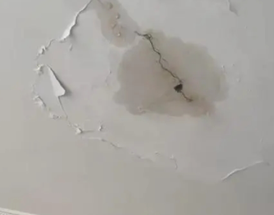 景德镇阳台漏水维修公司分享下屋面防水工程质量问题原因分析